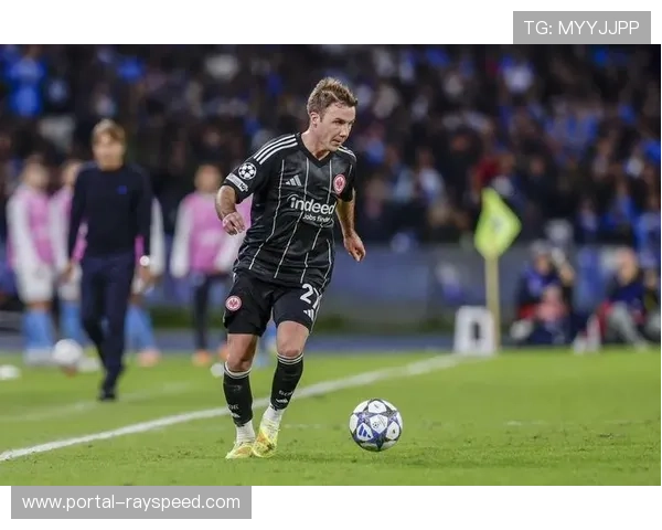 法兰克福主帅格策赛后点评：平局结果反映球队进步空间